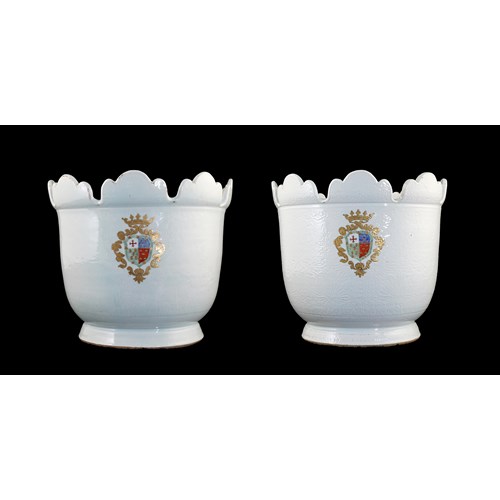 Pair of large Chinese armorial porcelain monteiths with the arms of  Pinto Pereira